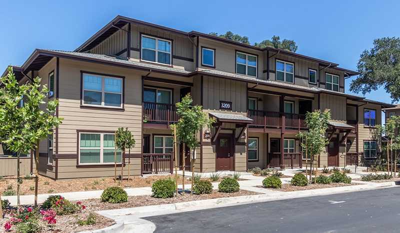 Oak Park Exterior 3 Before